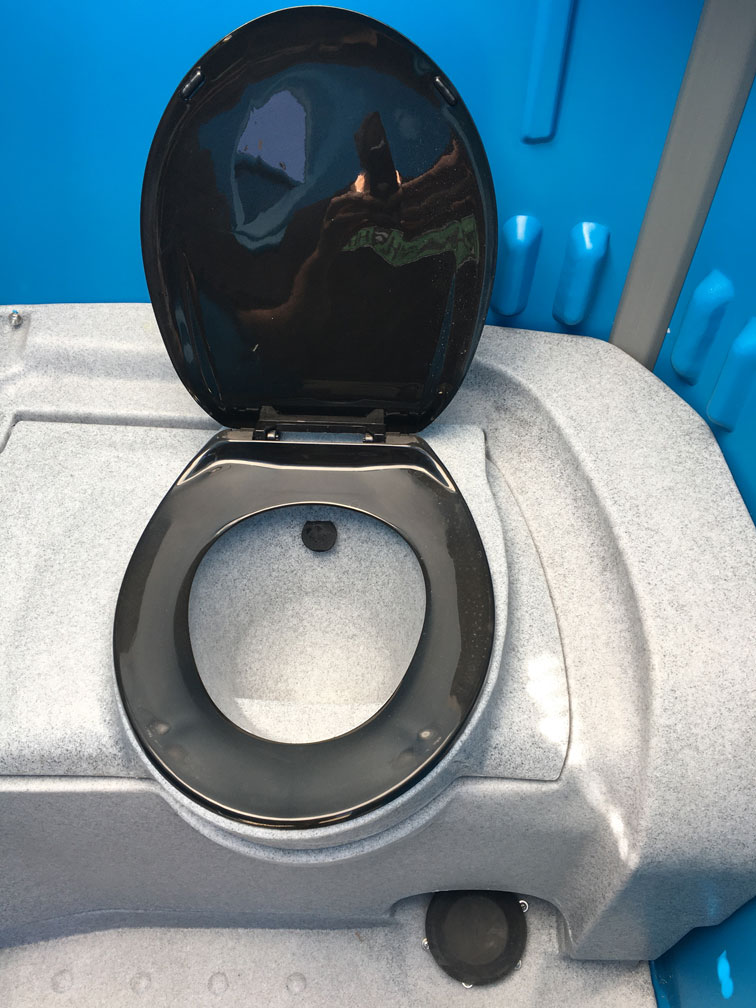 Flushing portaloo toilet bowl